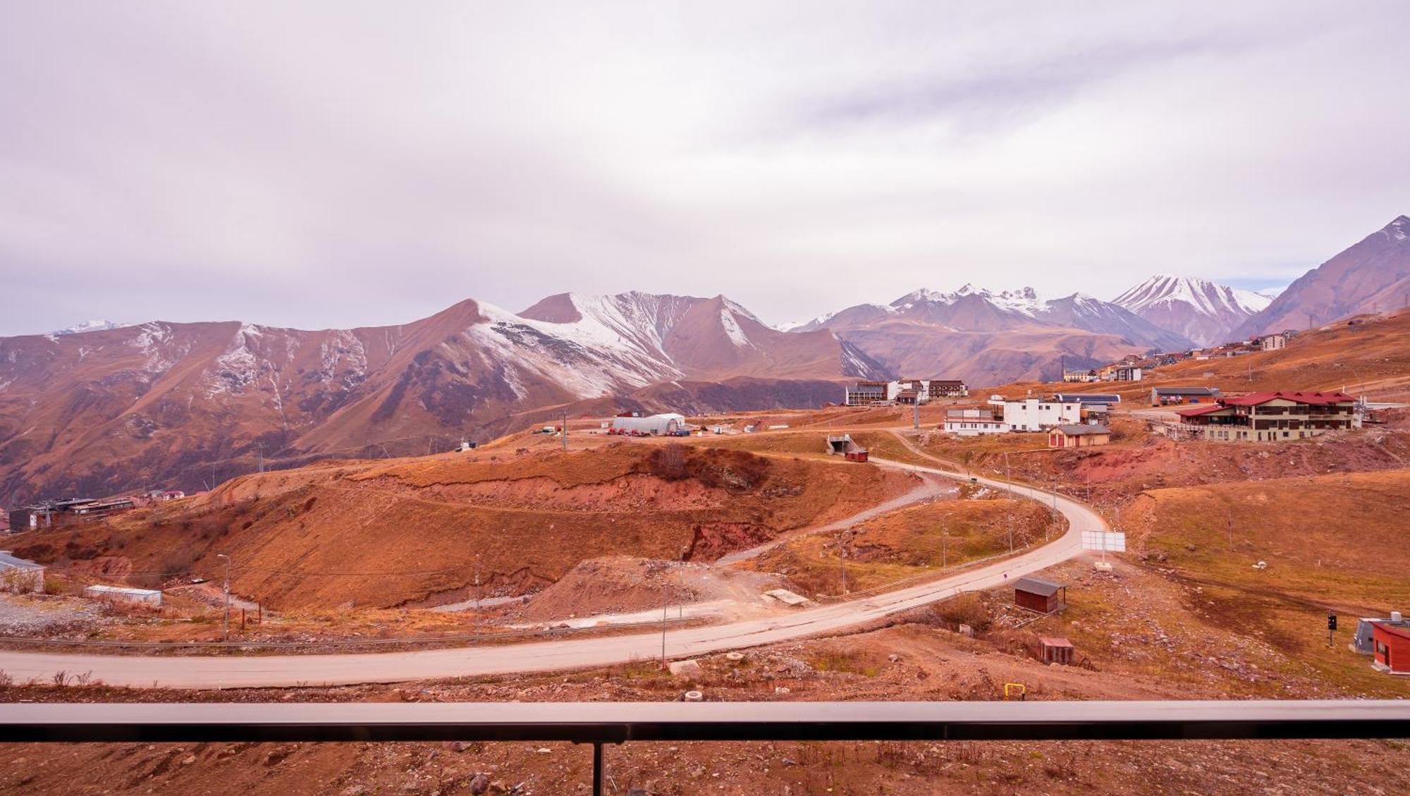 Gvc New Gudauri Alpic Mountain View Apartment Екстериор снимка